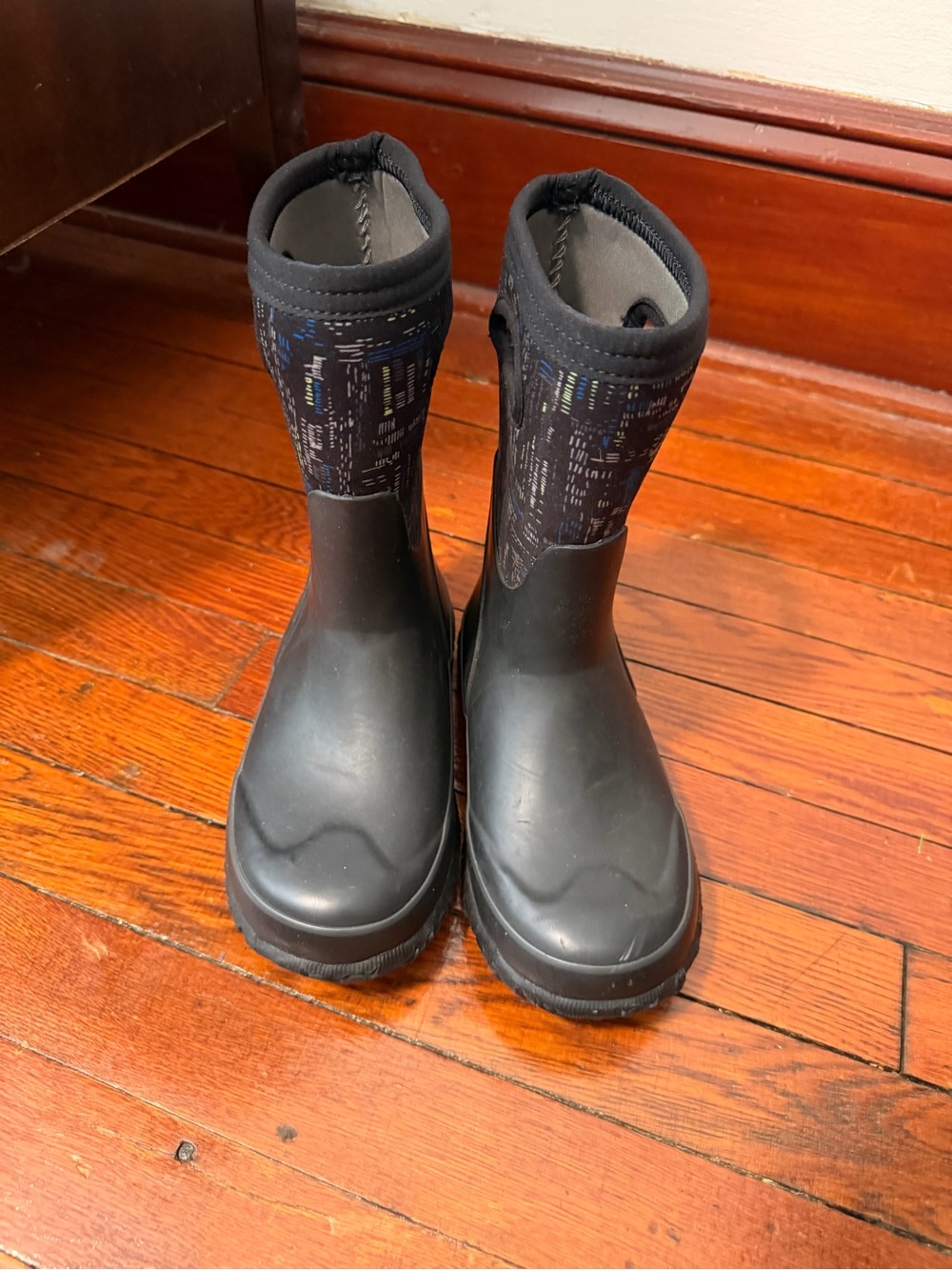 Kids bogs grasp sparks boots 2